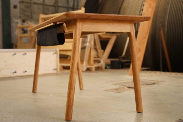 Bureau Yves Les Menuisiers du Puits