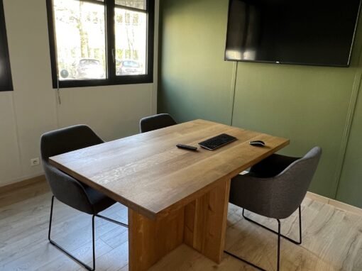 Aménagement salle de réunion, Mobilier sur-mesure
