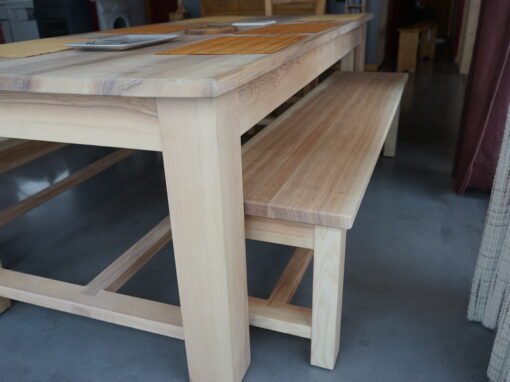 Table de salle à manger à rallonges en frêne, Mobilier sur-mesure