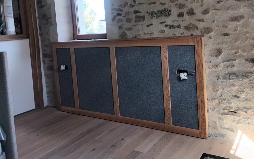 Tête de lit châtaigner et Feutre