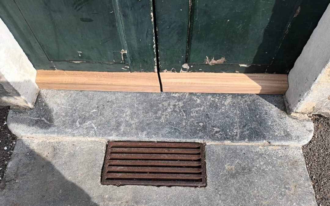 Restauration du jet d’eau d’une porte palière